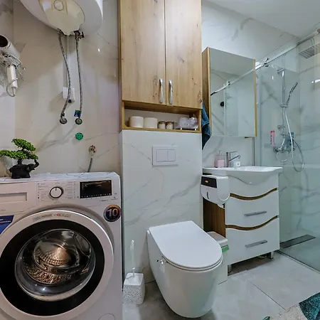 Cozy Little Place - Parking Available * 베오그라드